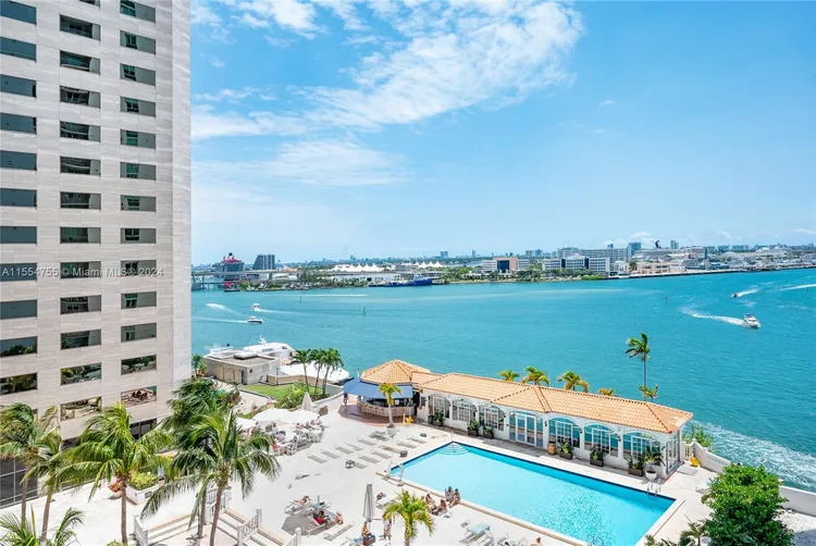 One Miami #1204 image #29