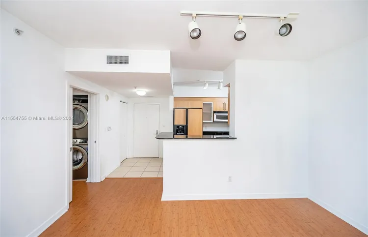 One Miami #1204 image #6