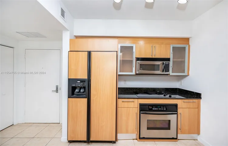 One Miami #1204 image #7