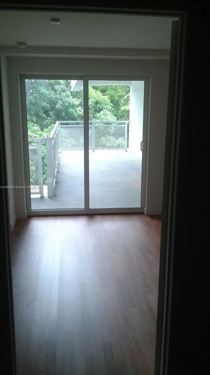 Brickell Roads Atriums #305 image #7