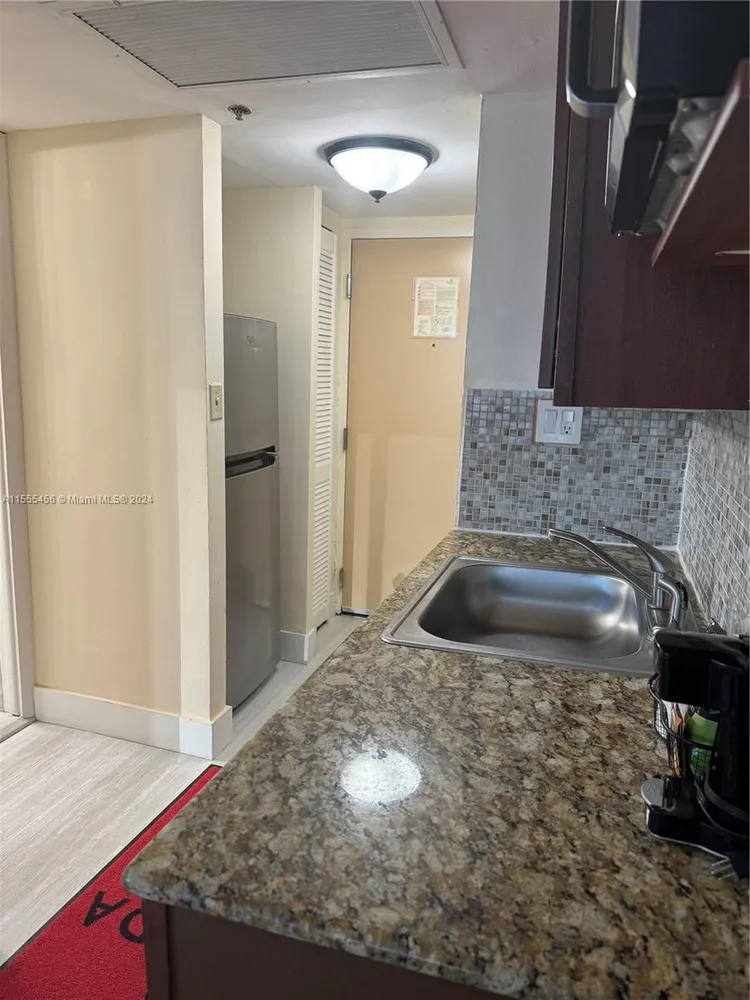 Aventura Beach Club #401 image #22