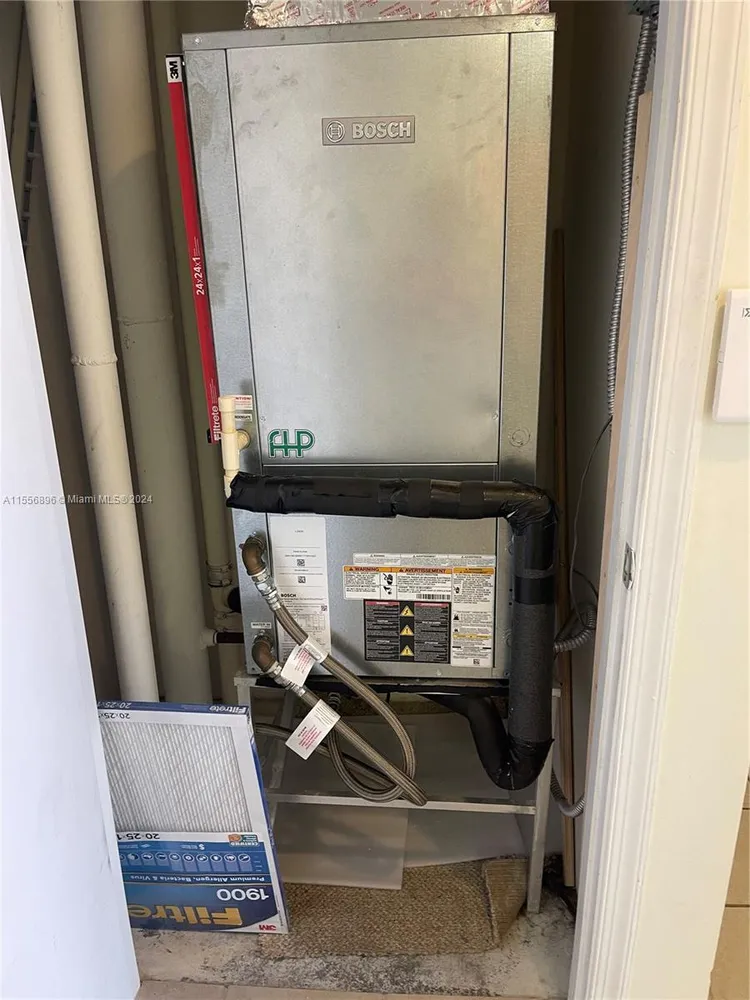 Turnberry on the Green #702 image #17