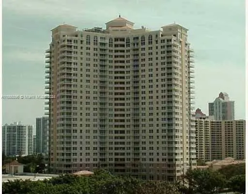 Turnberry on the Green #702 image #25