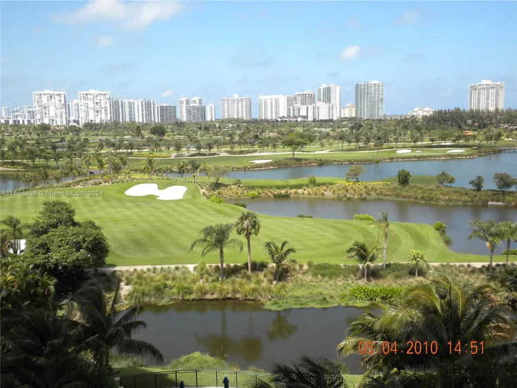 Turnberry on the Green #702 image #30