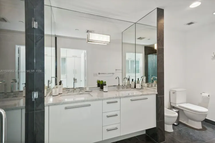 900 Biscayne Bay #2502 image #10