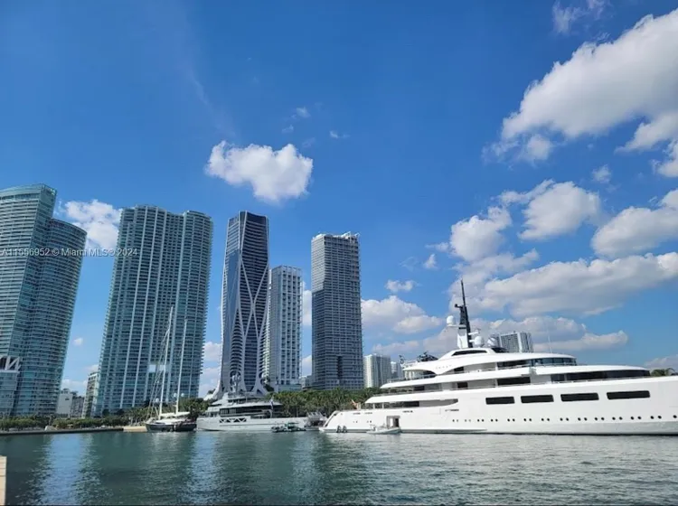 900 Biscayne Bay #2502 image #19