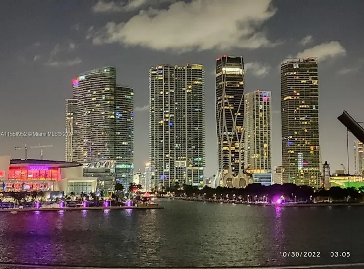 900 Biscayne Bay #2502 image #20