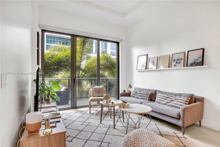 Hyde Midtown #L202 image #11