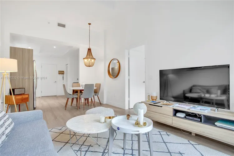 Hyde Midtown #L202 image #13