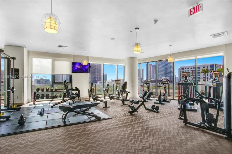 Hyde Midtown #L202 image #32