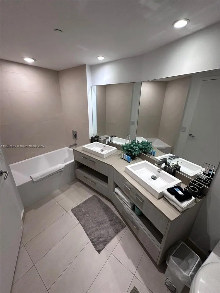 Hyde Resorts & Residences #2602 image #14