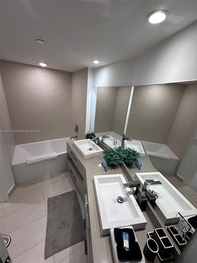 Hyde Resorts & Residences #2602 image #16