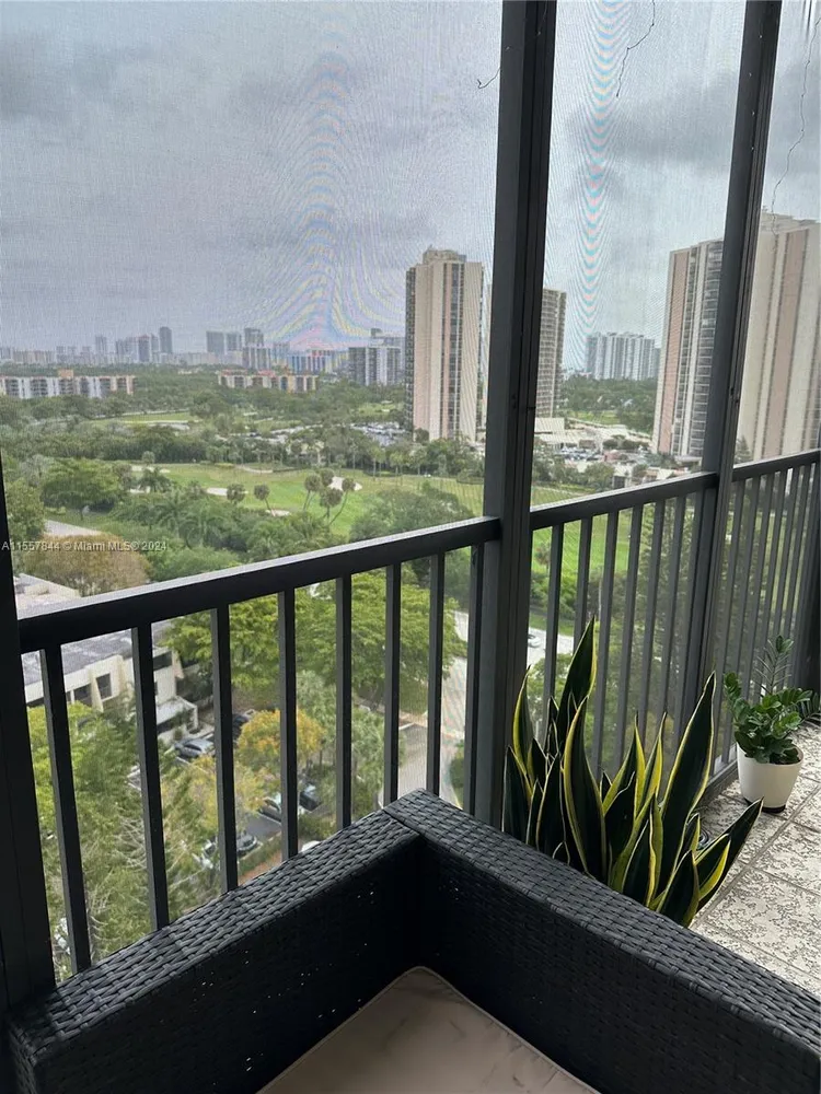 Bonavida #1503 image #19