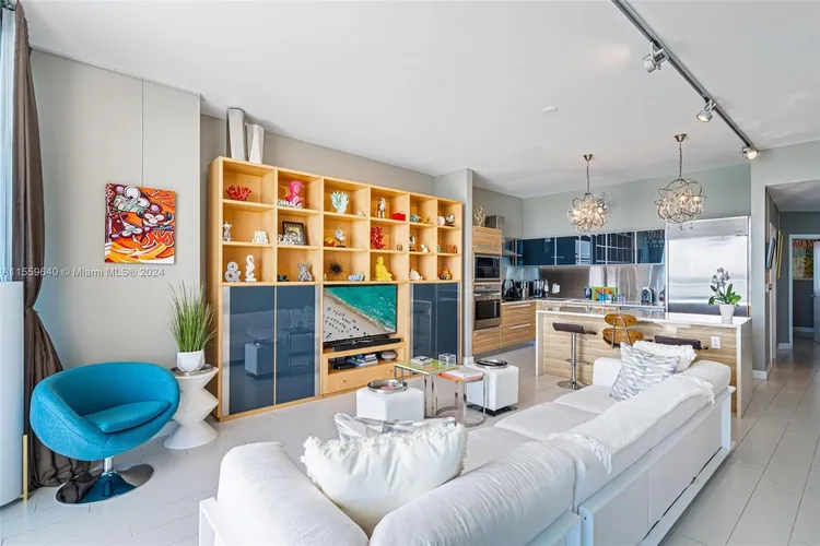 Paramount Bay #1508 image #20