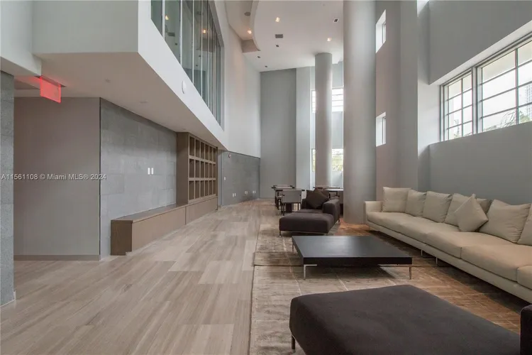 Peloro Miami Beach #109 image #23