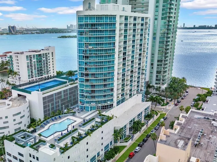 Platinum #802 image #17