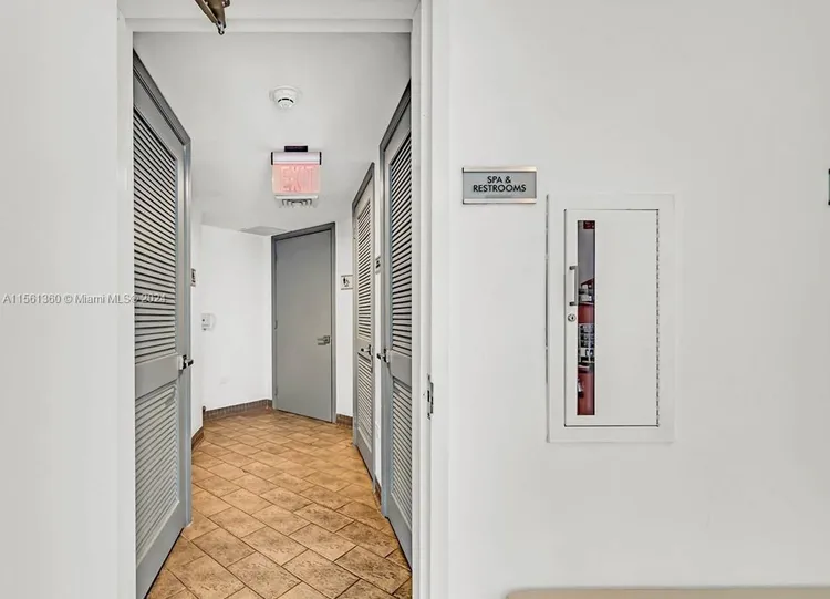 Platinum #802 image #21