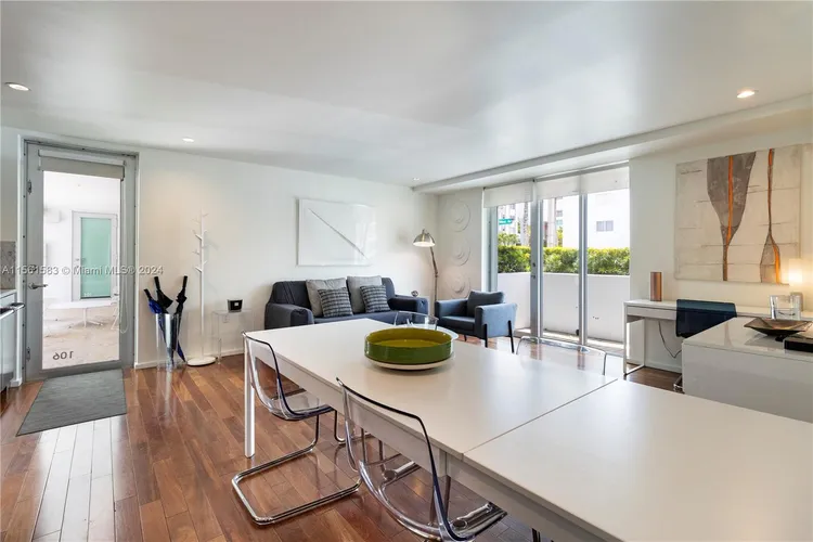 The Fontana #106 image #11