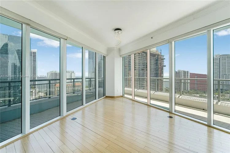 Infinity at Brickell #2100 image #10