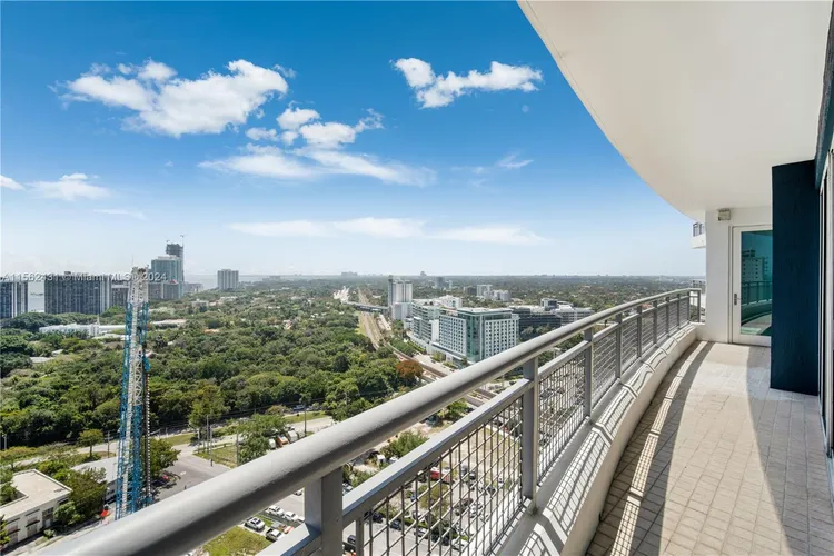 Infinity at Brickell #2100 image #15