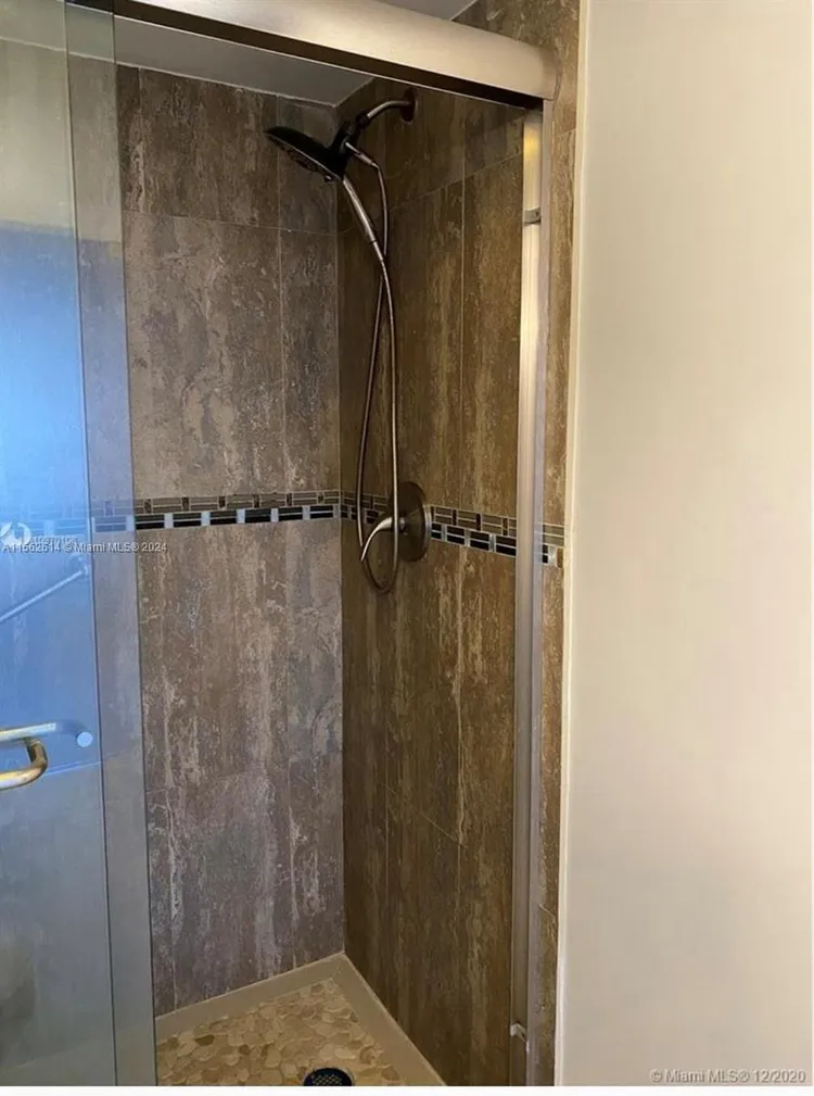 Costa Bella #314 image #8