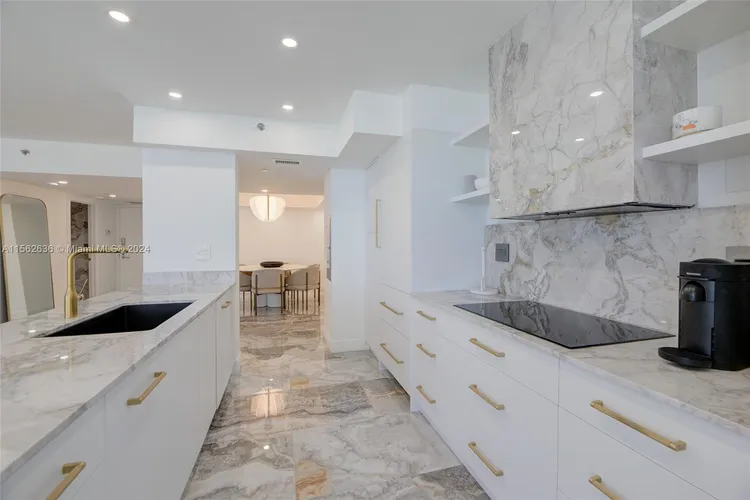 Oceania I #1115 image #10