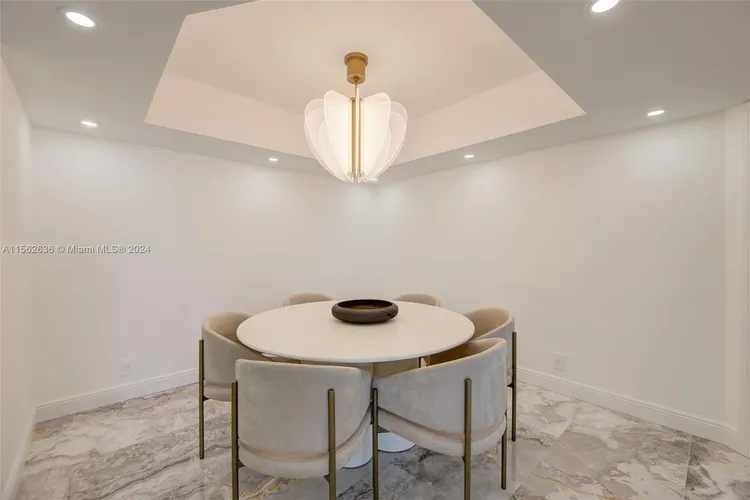 Oceania I #1115 image #14