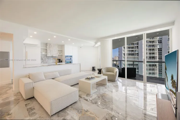 Oceania I #1115 image #6