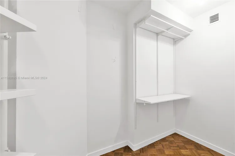 Palm Bay Towers #14W image #34