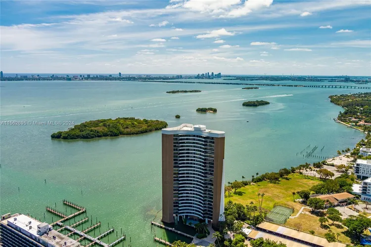 Palm Bay Towers #14W image #40