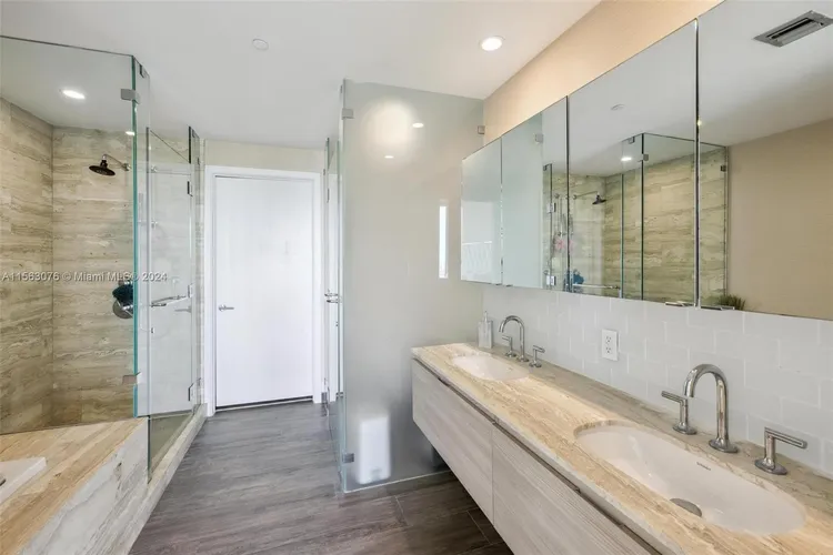 Biscayne Beach #3806 image #16