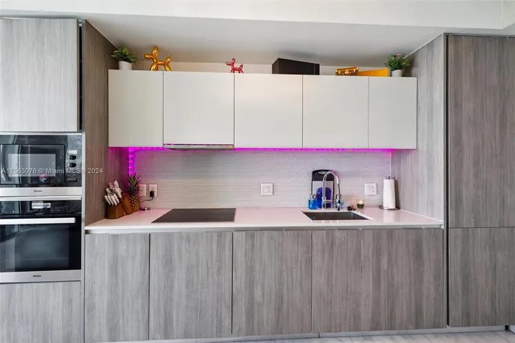 Biscayne Beach #3806 image #7