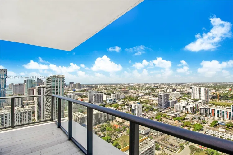 Gran Paraiso #3801 image #12