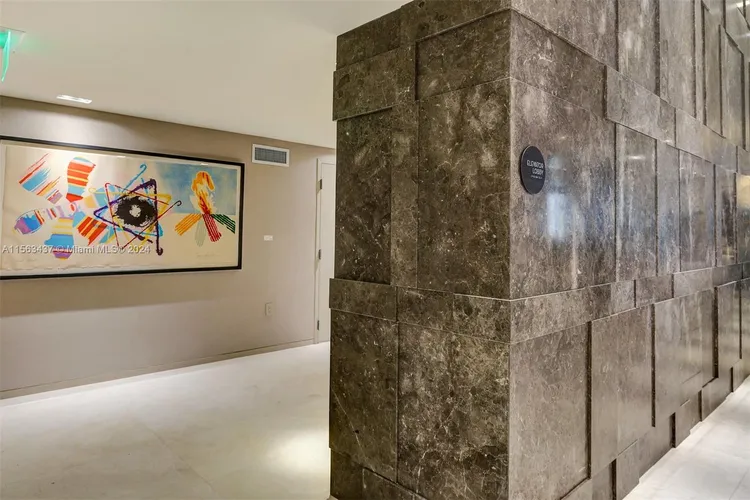 Gran Paraiso #3801 image #47