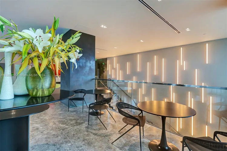 Gran Paraiso #3801 image #60