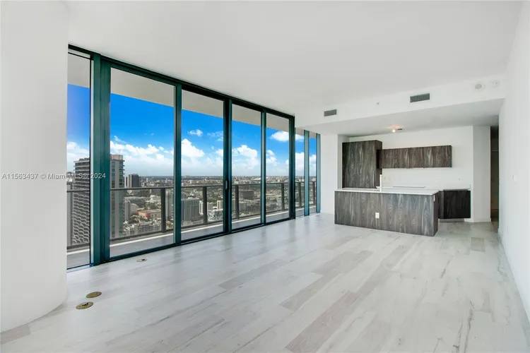 Gran Paraiso #3801 image #6