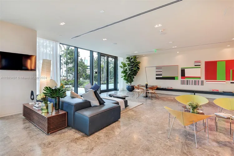 Gran Paraiso #3801 image #75