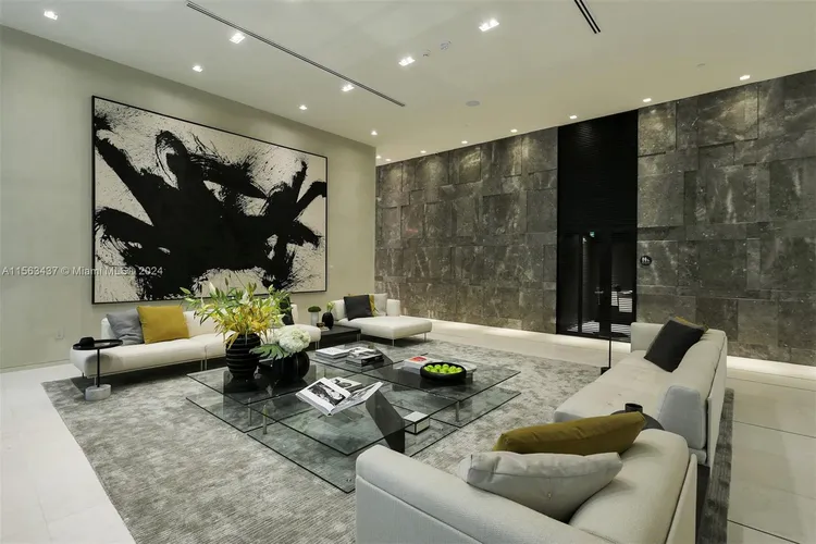 Gran Paraiso #3801 image #86