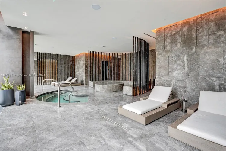 Gran Paraiso #3801 image #87