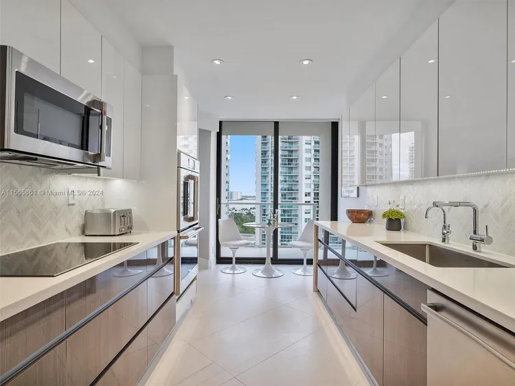 Marina Tower #11E image #14