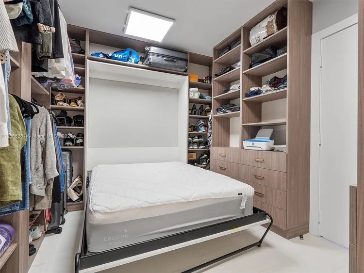 Marina Tower #11E image #30