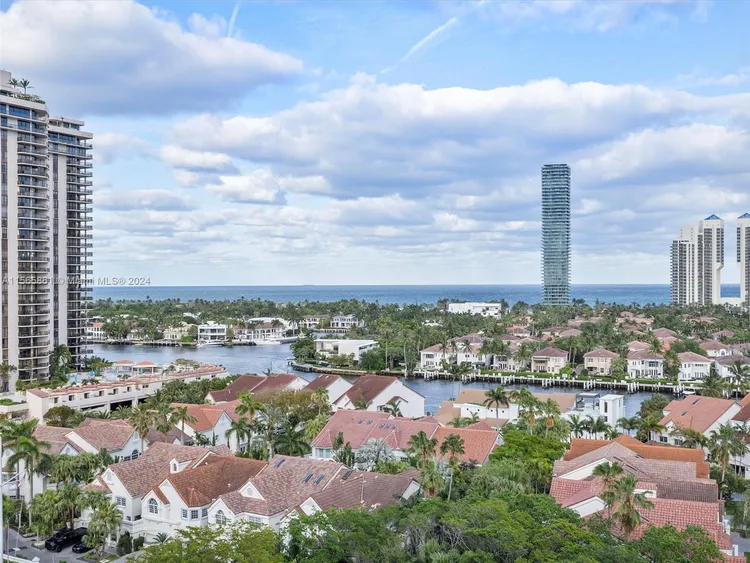 Marina Tower #11E image #40