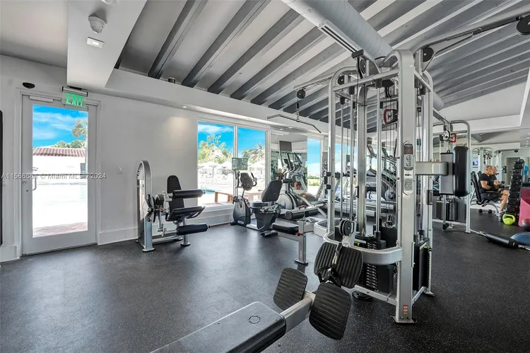 Royal Club Condo #407 image #19