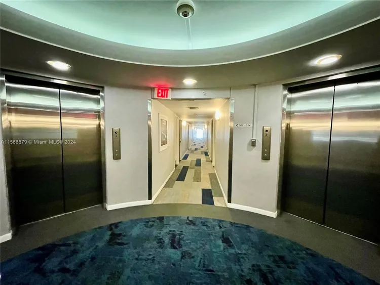 Bay Park Towers #306 image #40