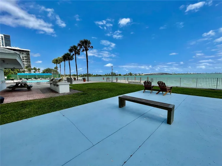 Bay Park Towers #306 image #46