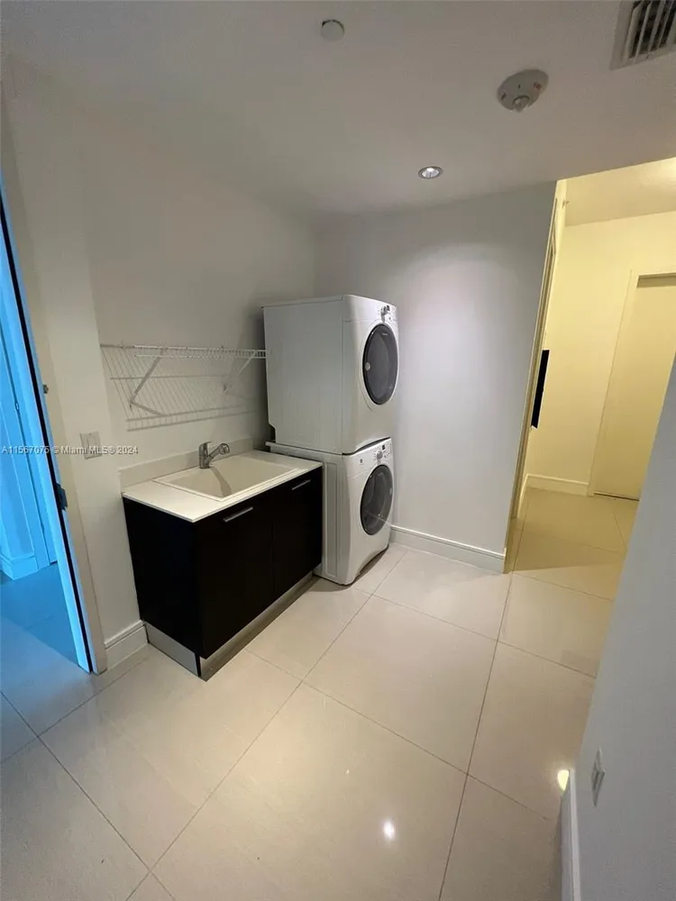 Echo Aventura #403 image #27