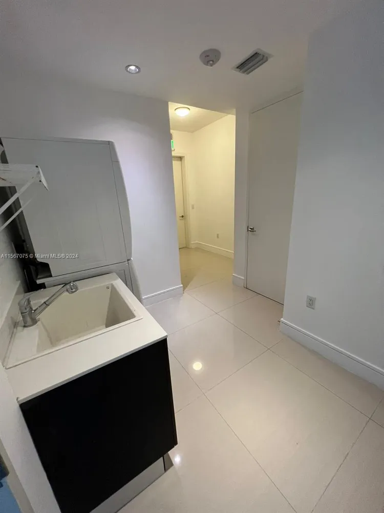 Echo Aventura #403 image #28