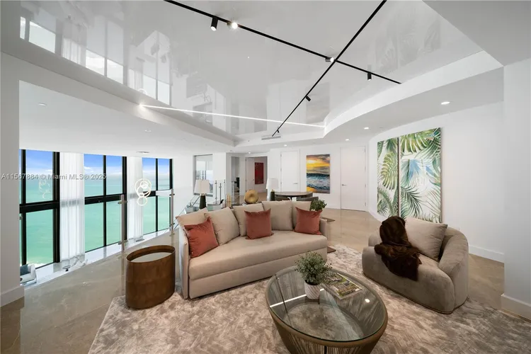 Porsche Design Tower #4005 image #31