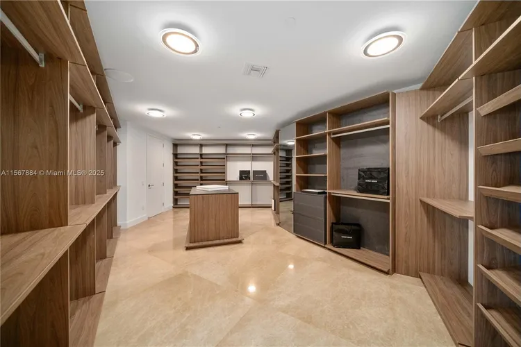 Porsche Design Tower #4005 image #34