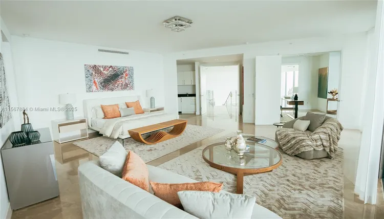 Porsche Design Tower #4005 image #59